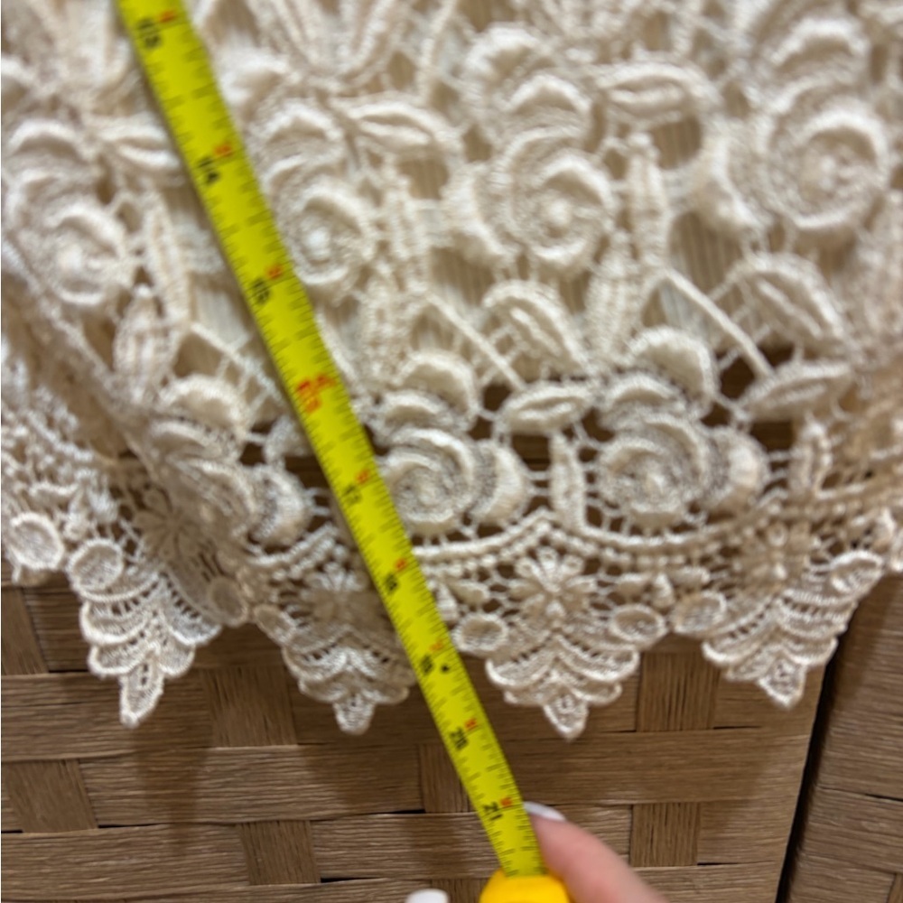 90s Vintage 100% Cotton Elegant Cream Lace Crop Top Size M/L EUC paper tag - Picture 8 of 9